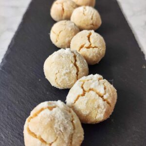 Sugar peanut butter balls