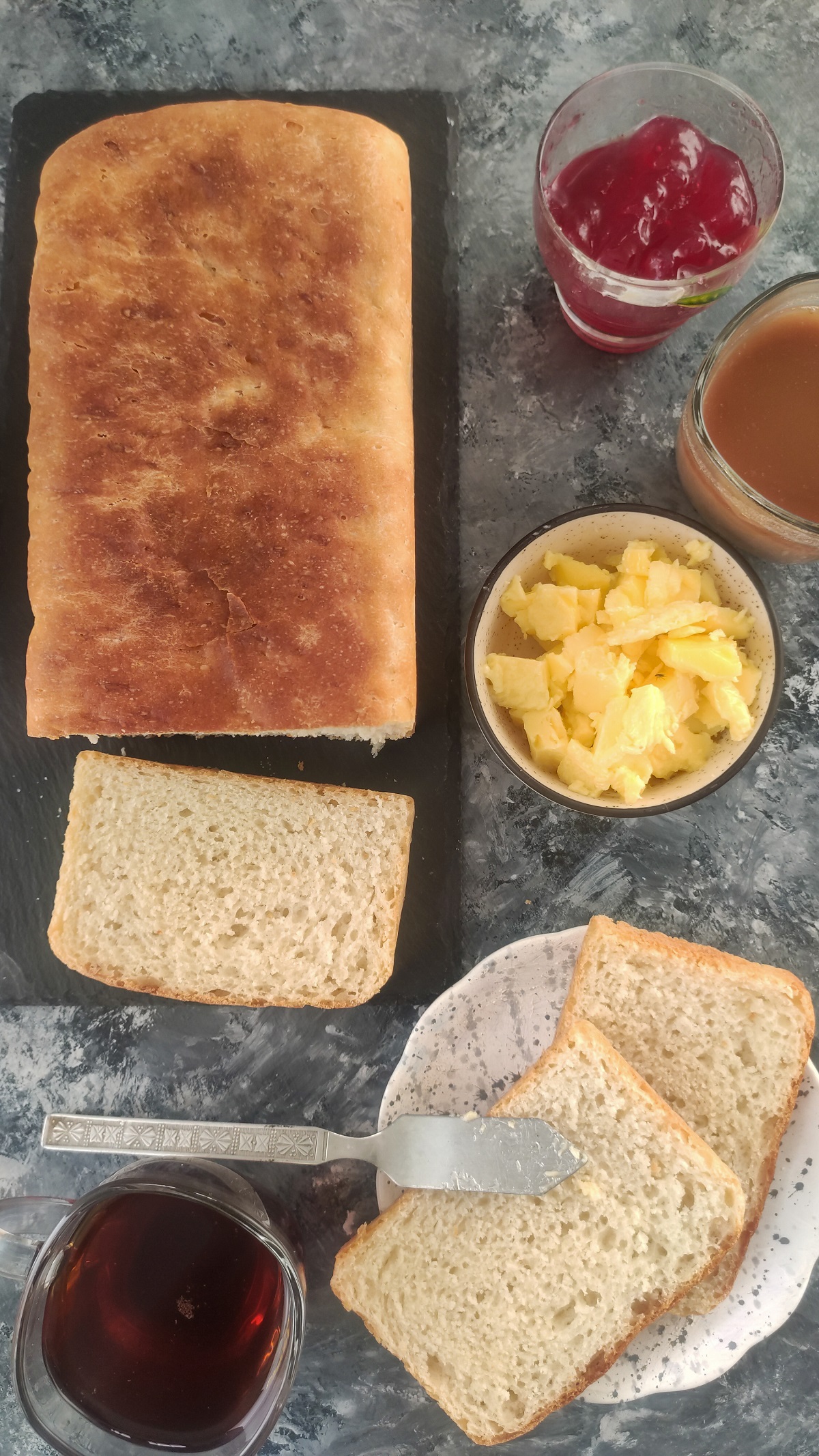 white bread loaf