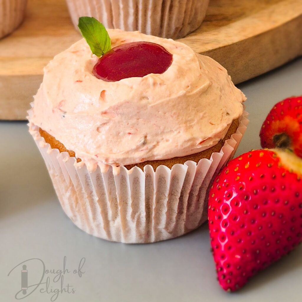 strawberry cupcakes