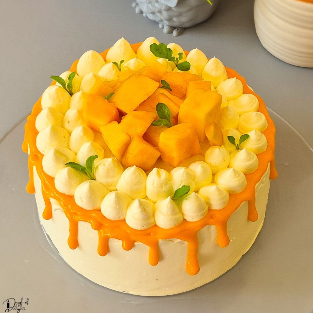 Fresh Mango Custard Cake