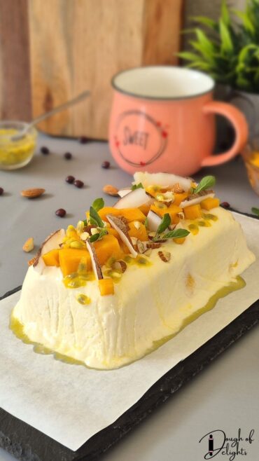 Mango-Semifreddo