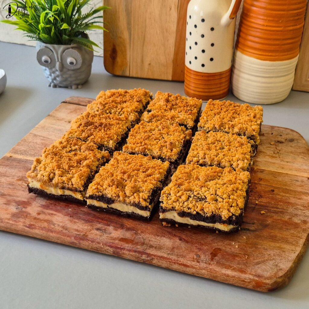 Banana Brownies with Crumble Topping