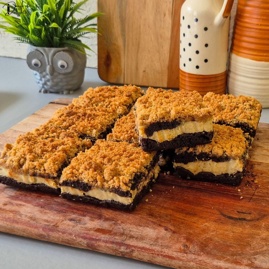 Banana Cheesecake Brownies with almond crumble